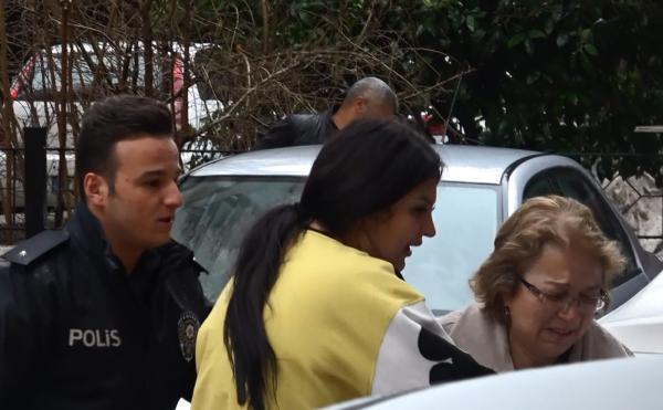 Annesi neden yaptın diyerek feryad etti - Resim: 0