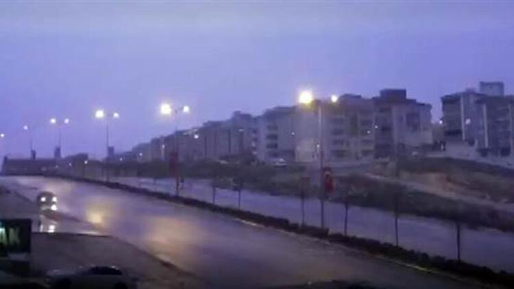 Gaziantep'te geceyi şimşekler aydınlattı - Son Dakika Haber