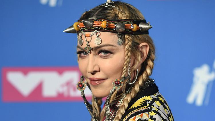 Gelmi� Ge�mi� En Muhte�em Moda �konlar�