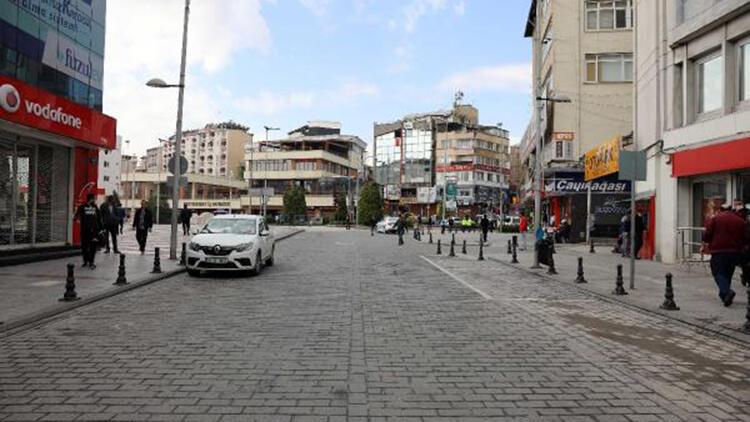 Gaziantep'in en işlek caddeleri araç trafiğine kapatıldı