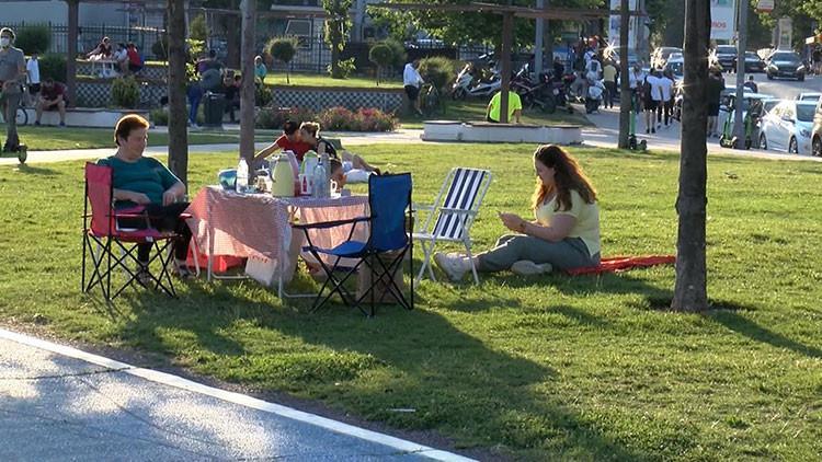 Maske yasağını İstanbul'da dinleyen yok! - Resim: 1