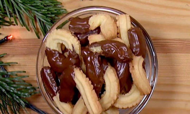 Çikolata soslu tırtıl kurabiye tarifi