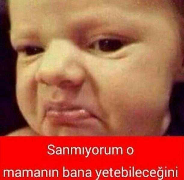 Gülmekten karnınız ağrıyacak! İşte, en komik bebek capsleri