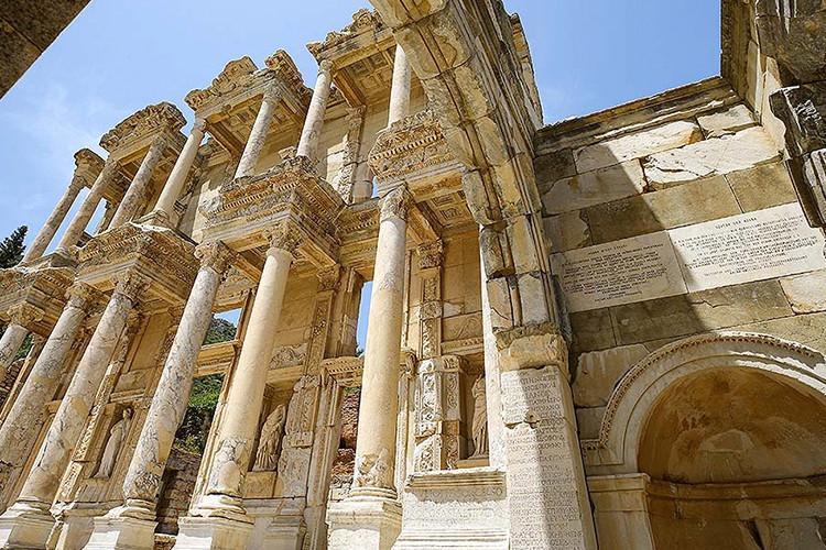 Artemis Tapınağı Nerede? Artemis Tapınağı Tarihi Hakkında Bilgi