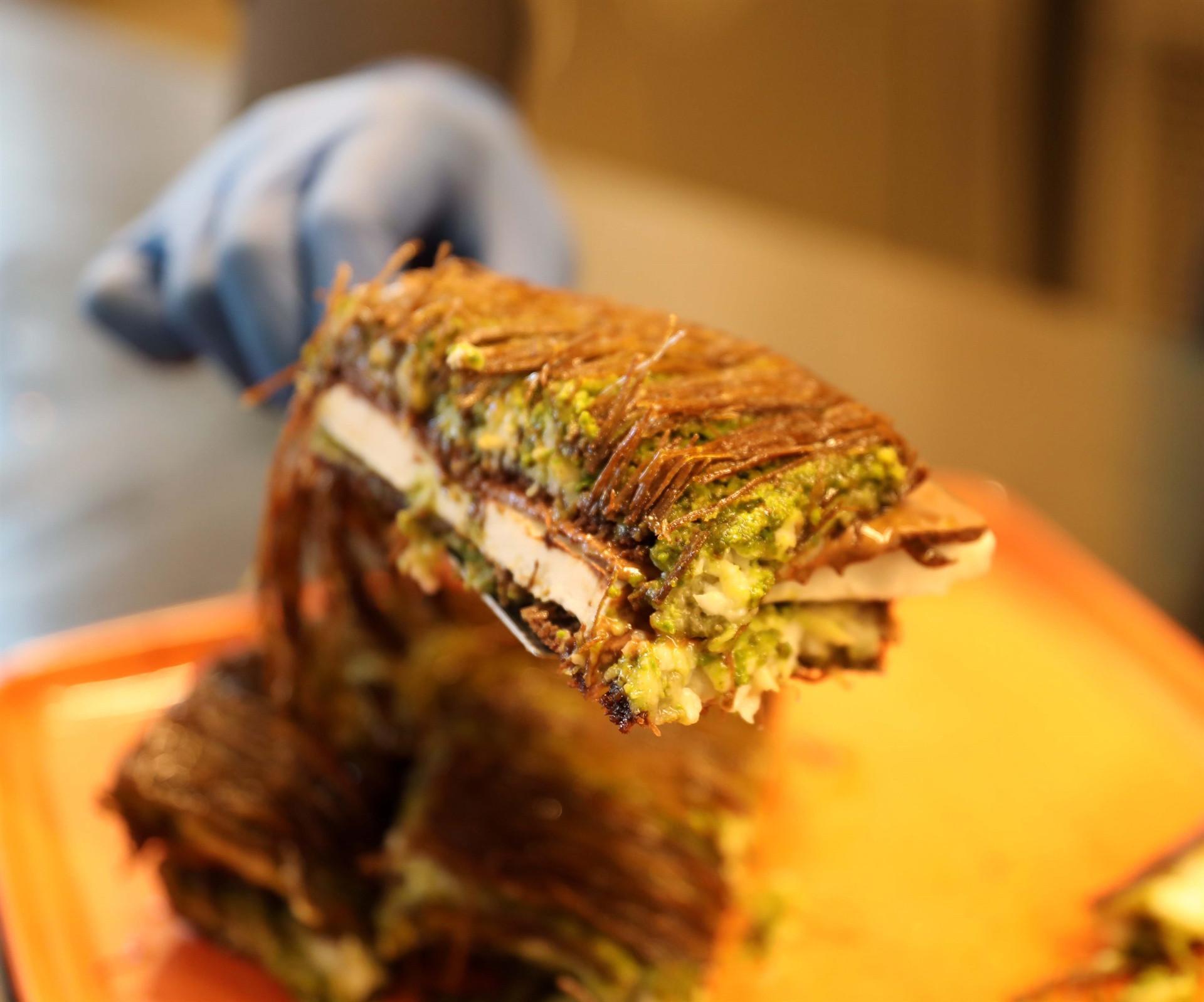 Семена бобы сахарные уста. Уста 6. Горох голден свит 5гр/10. Улыбка на палочке. Губы на палочке.