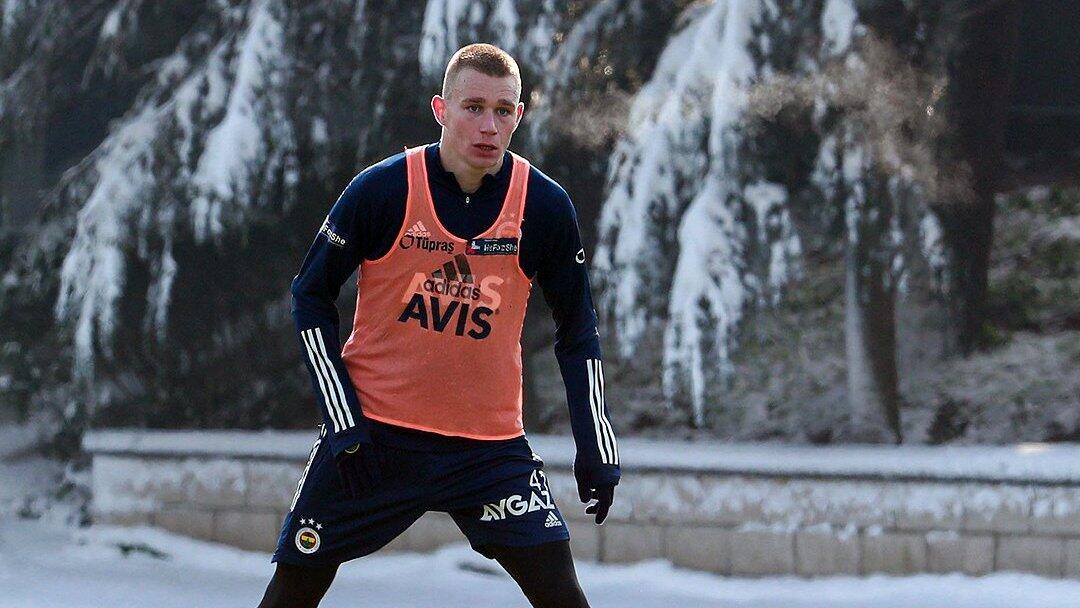 Νέα μεταφορά Η Attila Szalai άρχισε να εκπαιδεύεται στο Fenerbahçe!  Χοσέ Σόσα …