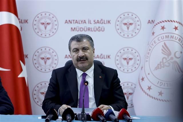 Son dakika haberi... Sağlık Bakanı Fahrettin Koca'dan Biontech ve Sputnik V aşısı için çok önemli açıklama