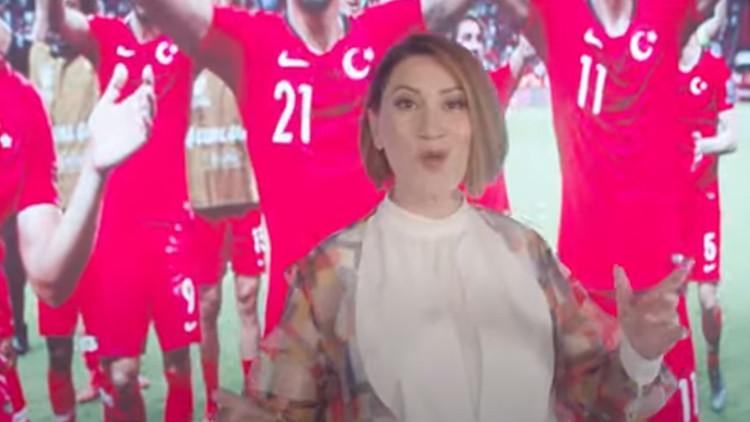 Azerbaycanlı sanatçı Azerin, A Ulusal Futbol Kadrosu için müzik yaptı