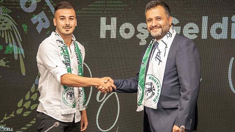 One of the Super League teams, İttifak Holding Konyaspor has 4 signatures at once.