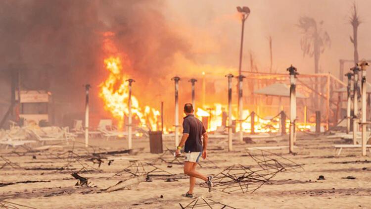 Η Μεσόγειος κατακλύζεται από τις φλόγες Συνεχίζονται οι πυρκαγιές σε Ελλάδα και Ιταλία