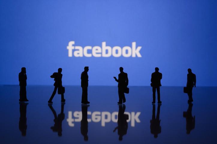 Facebook’a şok! Maddeyi çiğnemekle suçlandı
