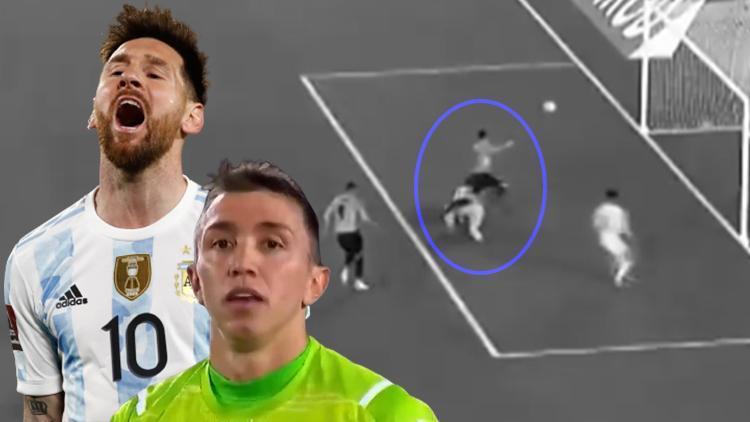 Last Minute Incredible Mistake By Fernando Muslera In The Argentina Uruguay Match Before Messi Even Fired