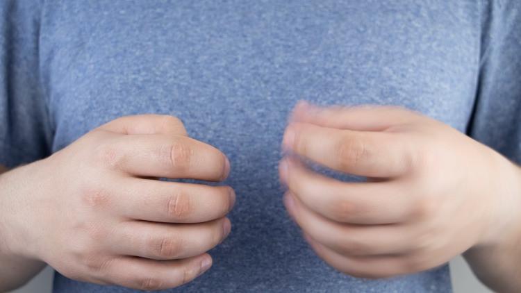 Titreme Neden Olur Neyin Belirtisidir Kas Titremesi Ve Usutme Titremesi Neyin Habercisidir Titreme Neden Olur Neyin Belirtisidir Kas Titremesi Ve Usutme Titremesi Neyin Habercisidir