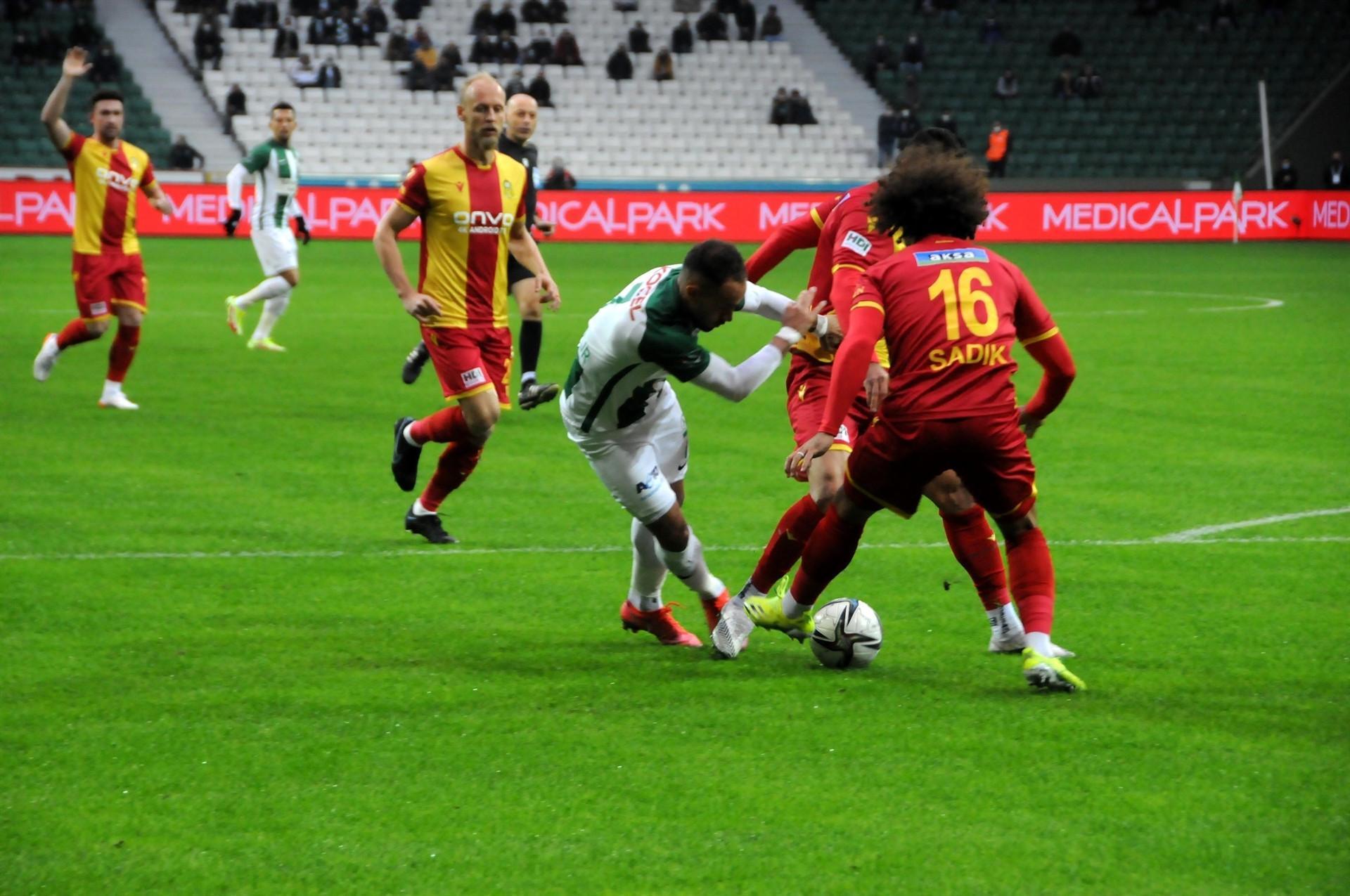 Giresunspor-Yeni Malatyaspor maçından en özel fotoğraflar!