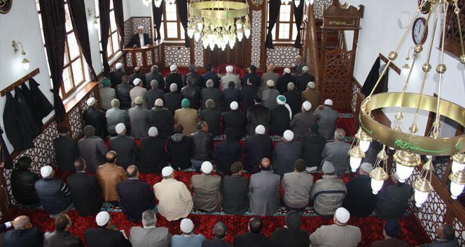 TERAVİH NAMAZI KAÇ REKAT TERAVİH NAMAZI KAÇ REKAT