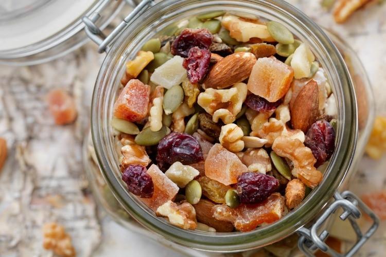 Ma gûzan kîloyan distîne Di dema vexwarina gwîzan de baldar bin