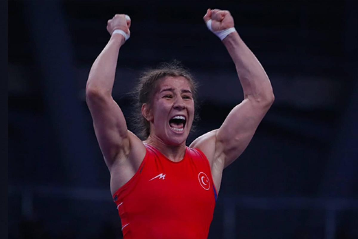 Yasemin Adar Yiğit kimdir, kaç yaşında, nereli? İşte Dünya şampiyonu