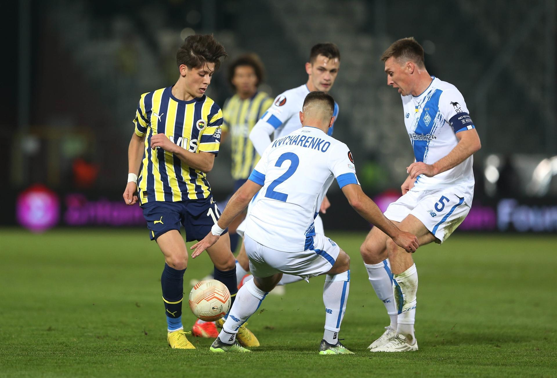 Dinamo Kiev - Fenerbahçe Maçından Fotoğraflar - Son Dakika Spor Haberleri