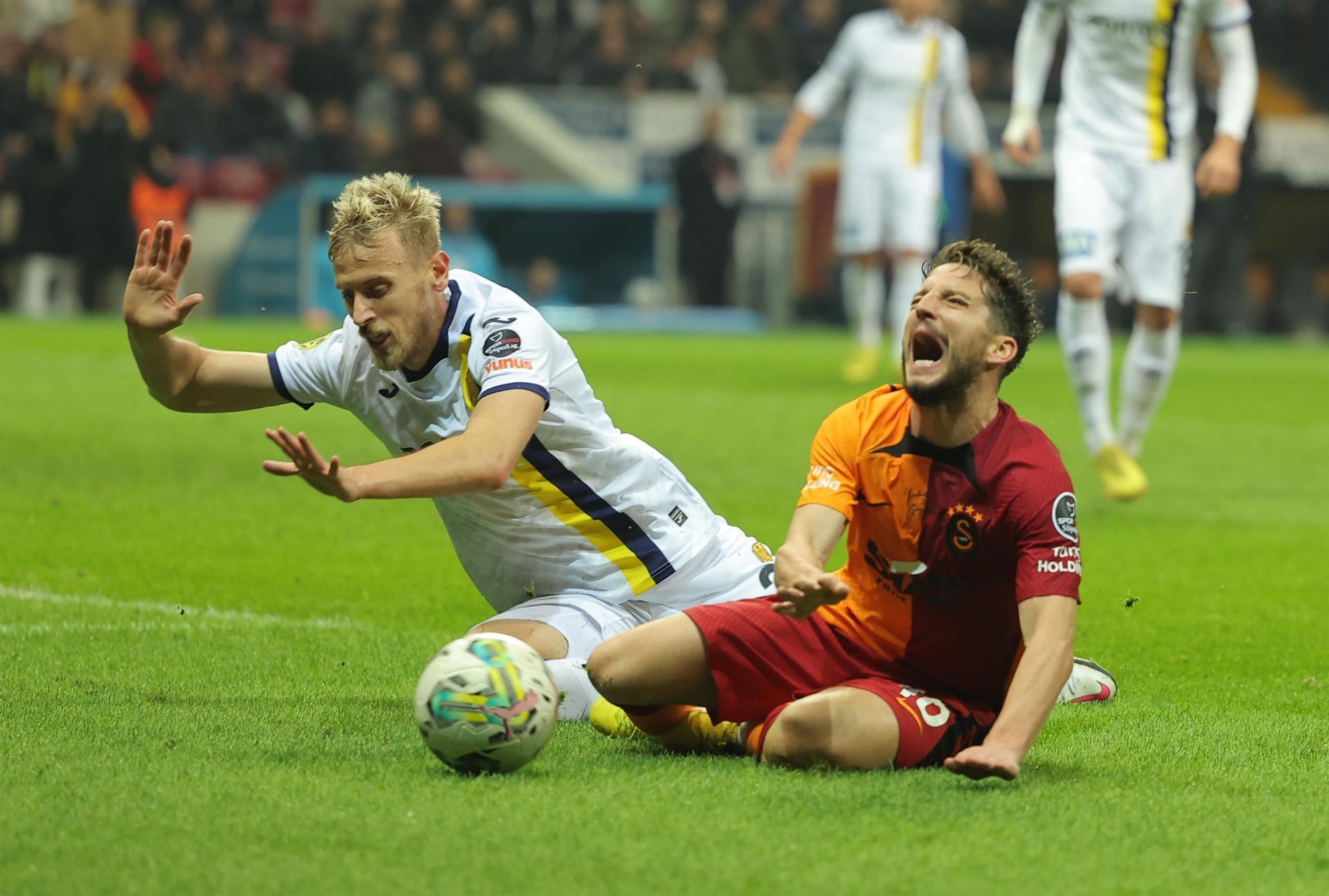 Galatasaray MKE Ankaragücü maçından en özel fotoğraflar Spor Haberler