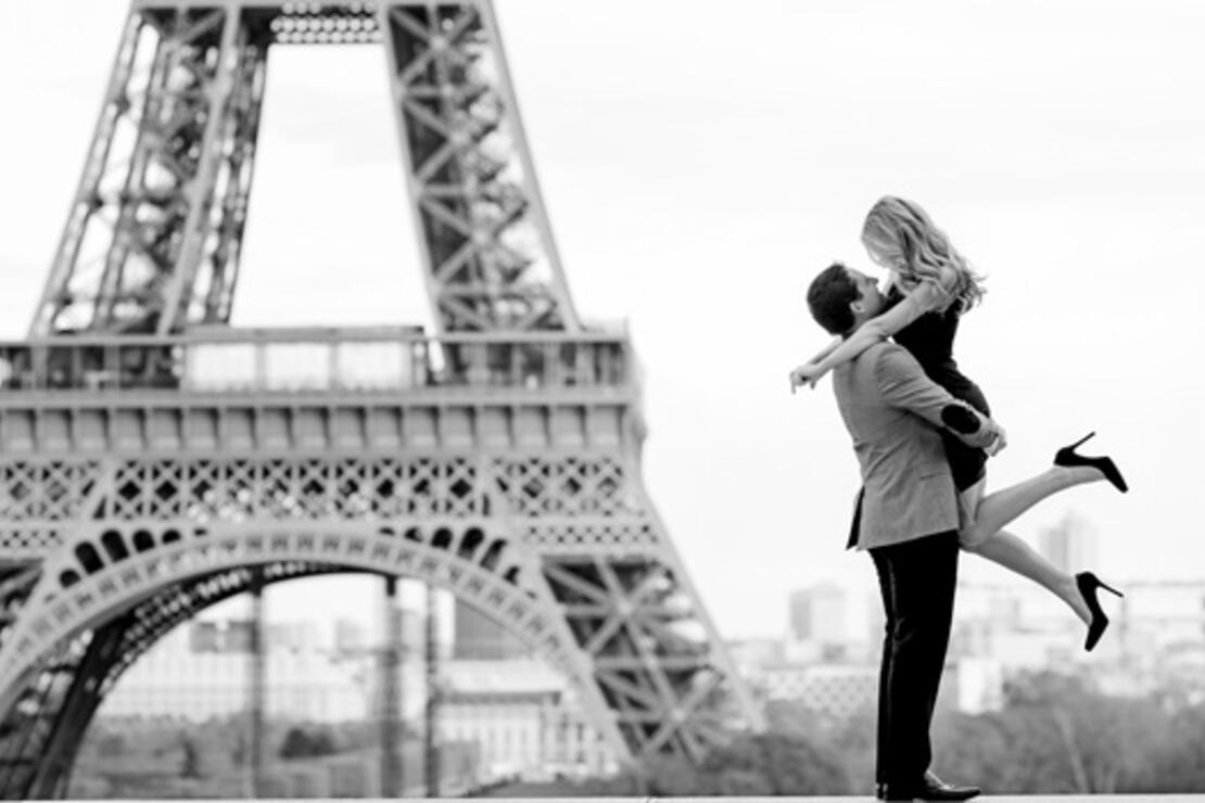 Ertuğrul Özkök Paris'i yazdı: Sevgilim, benim için Paris’i baştan sona yürür müsün