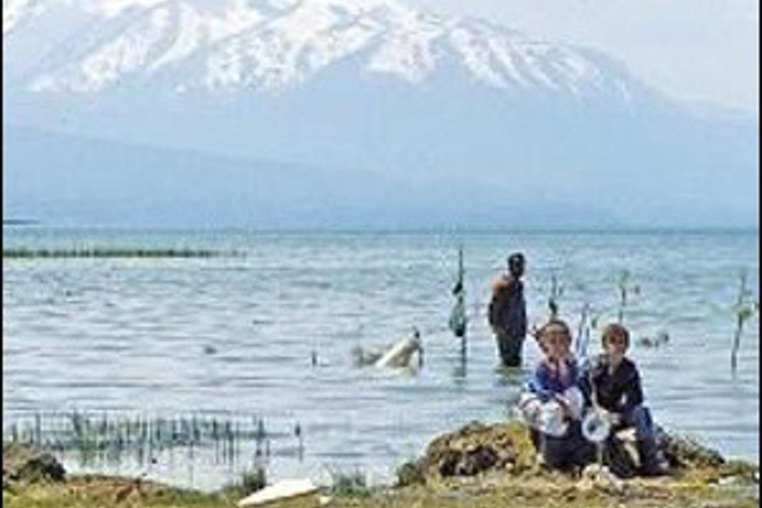 Beyşehir'in nisan renkleri