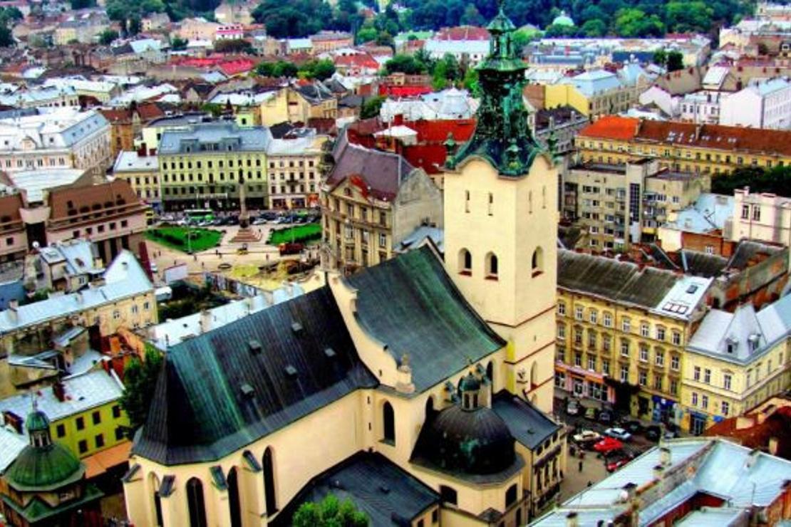 Görkemli kiliseler ve lezzetli kahvelerin şehri: Lviv