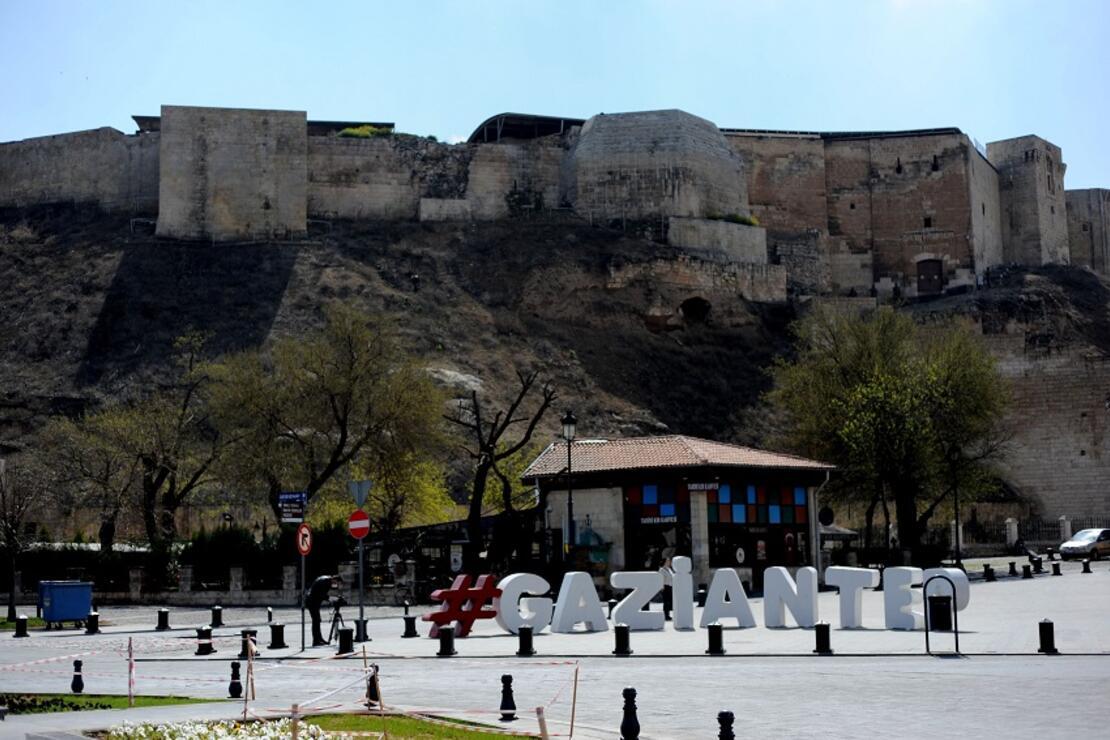 Koronavirüs Gaziantep’in tarihi mekanlarını sessizliğe bürüdü