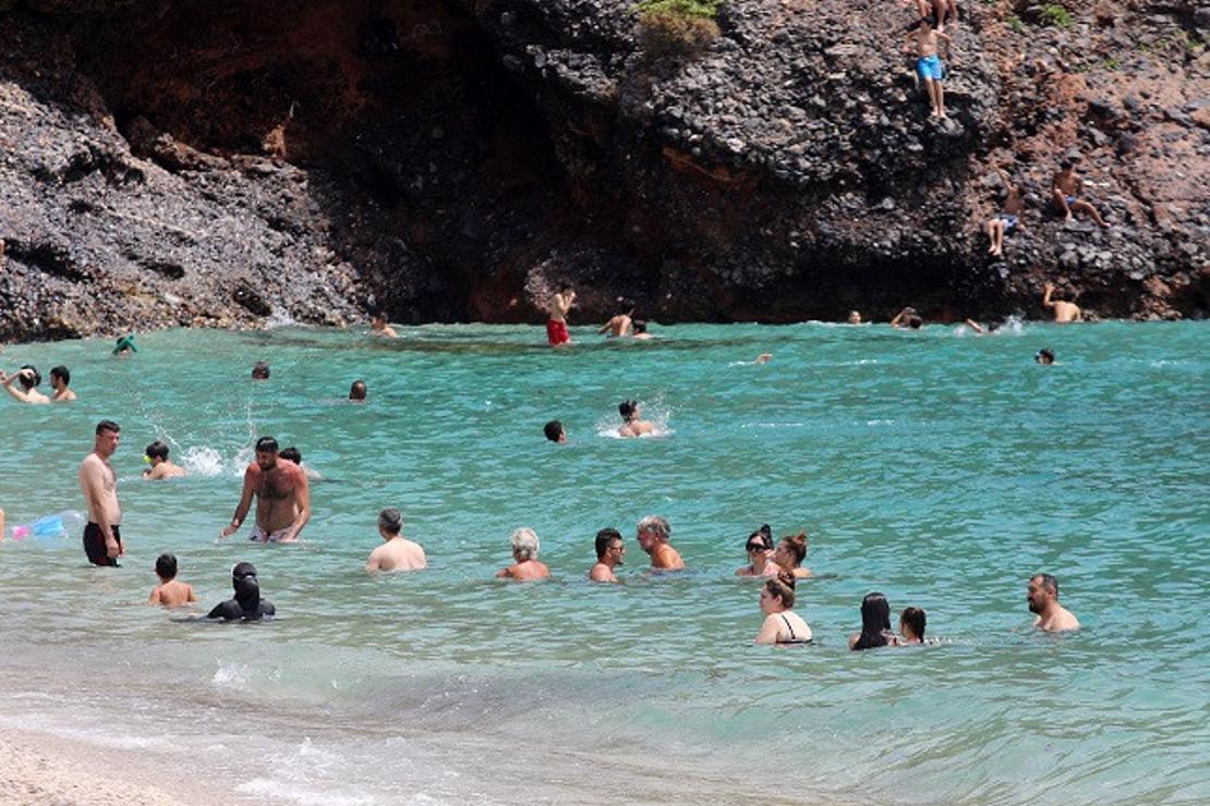 Alanyalı turizmci, ağustosta hareketliliğin artmasını bekliyor