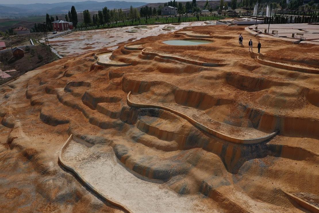 Pamukkale travertenlerinin benzeri 'Altınkale' açılışa hazır