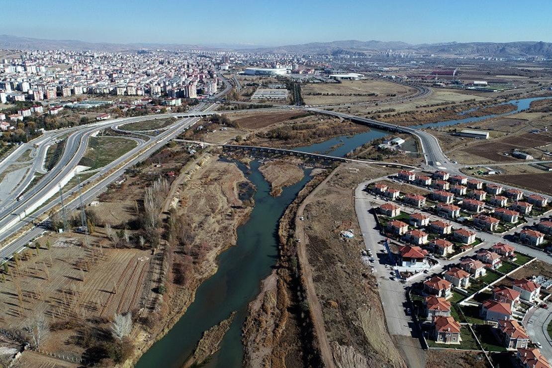 500 yıllık oda mezarları keşfedildi! Taşlardaki mesaj şok etti