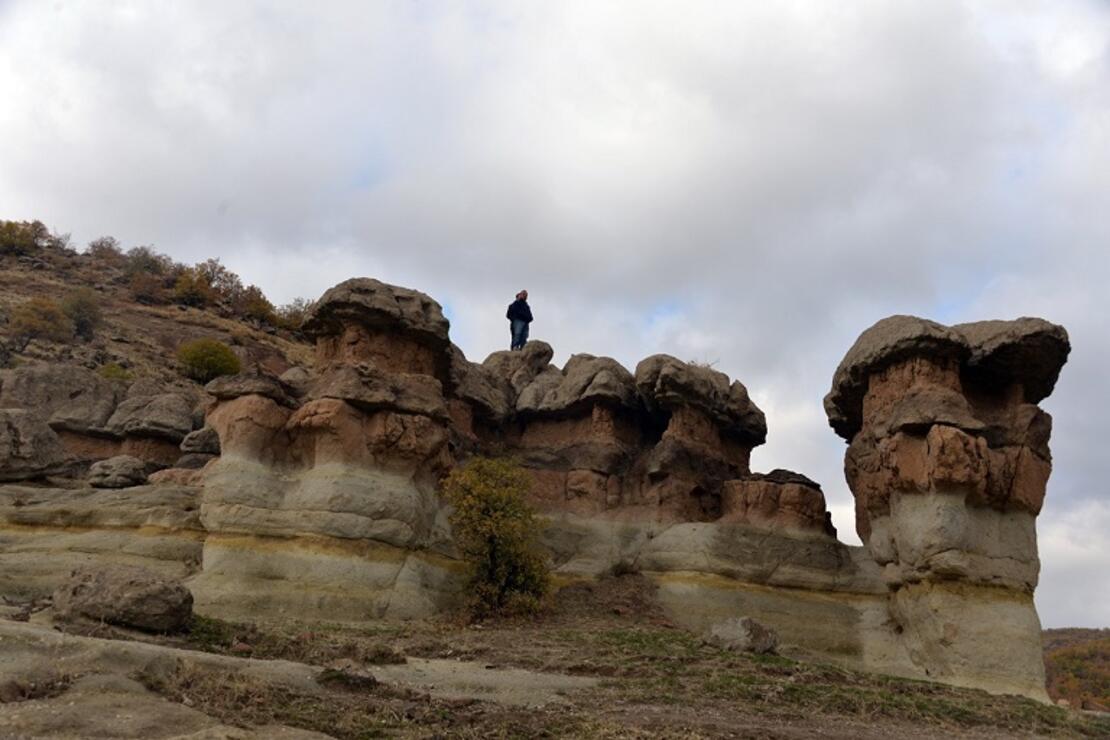 Bingöl'de 'külahlı taşlar'ın turizme kazandırılması isteniyor