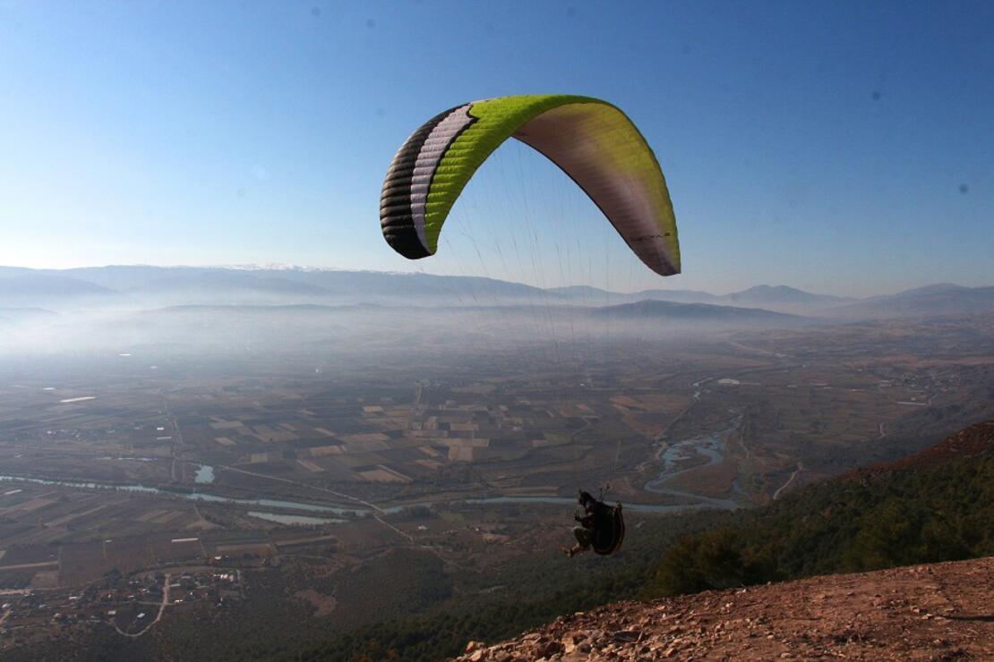 Erbaa'da yamaç paraşütü etkinliği