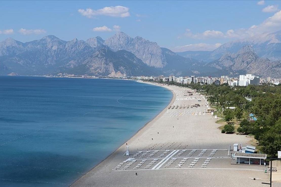 Kovid-19 aşısı turizm sektörünü 2021 sezonu için umutlandırdı... "Aşı çalışması pozitif etki yapacak"