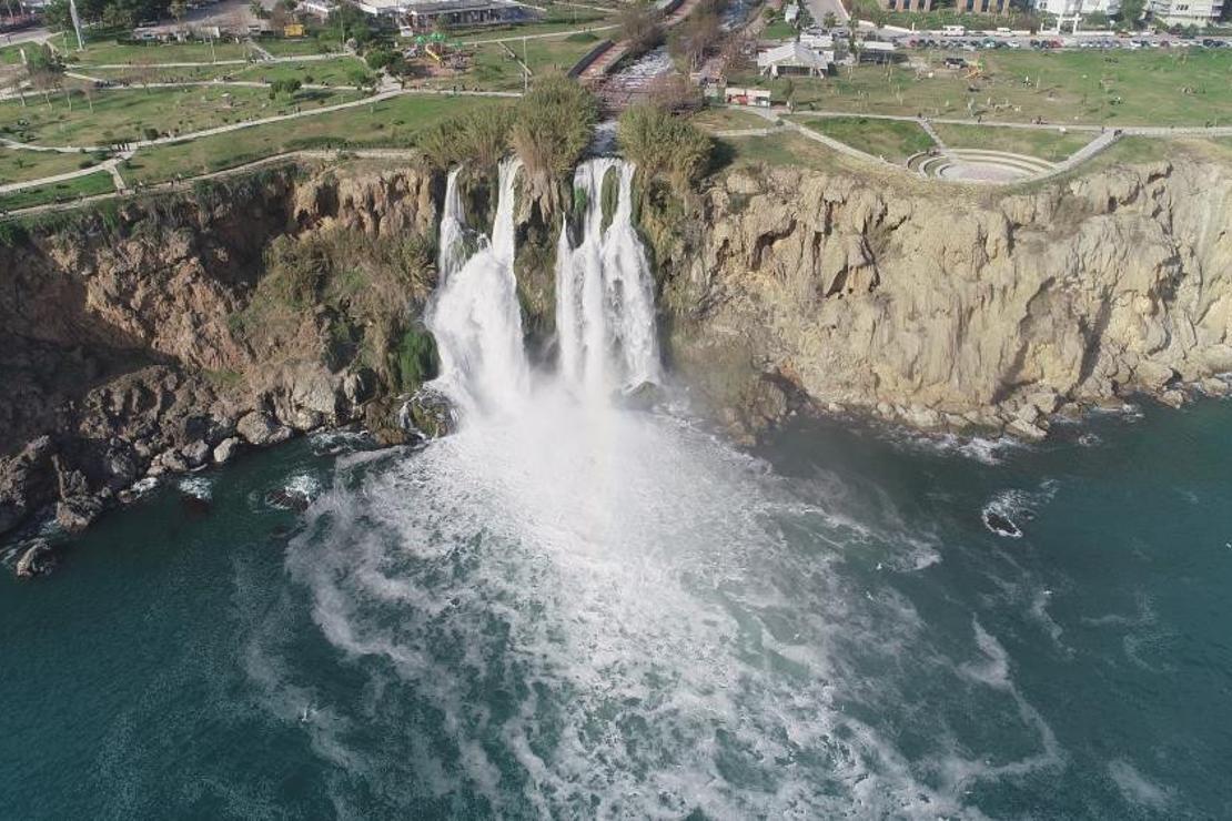 Yerli ve Yabancı turistlerin uğrak noktasında korkutan görüntü! "Bu kirlilik buzdağının görünen kısmı"