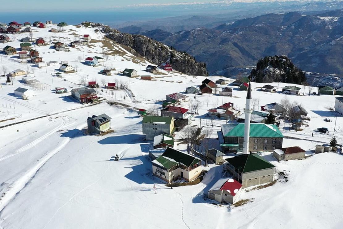 Karadeniz yaylalarında kış güzelliği