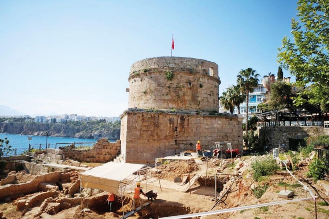 Turizmin başkentinde yeni eserler