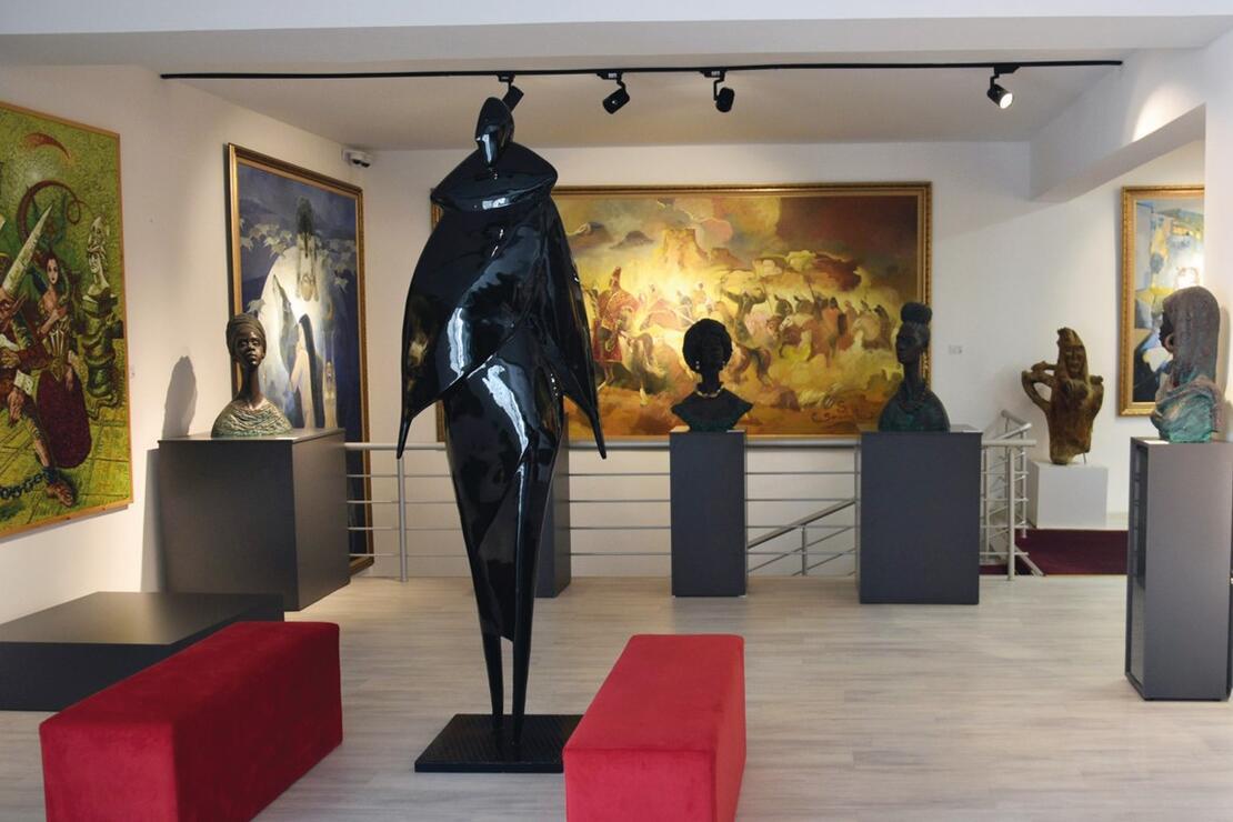 Kıbrıs Modern Sanat Müzesi ziyaretçilerini bekliyor
