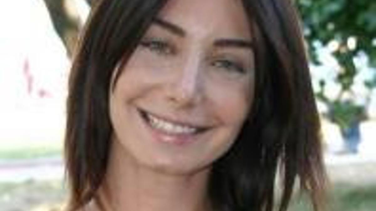 Şahin k hizmetçi kız