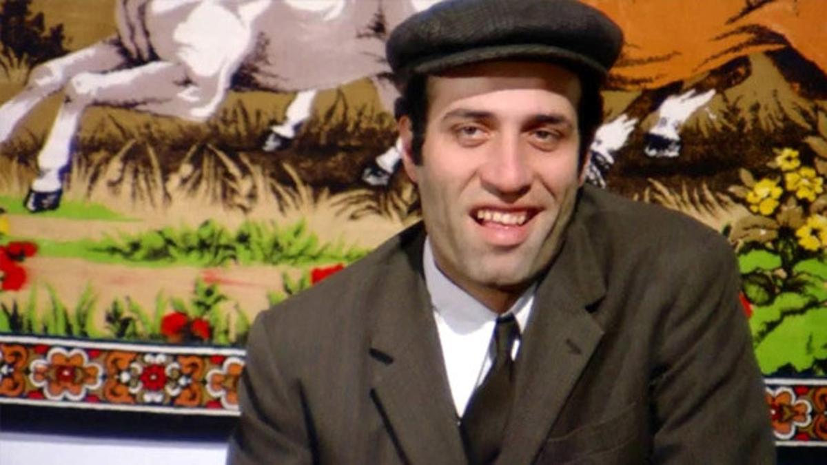 Kemal Sunal Kimdir Iste Hababam Sinifi Nin Efsane Sahnesi Son Dakika Flas Haberler