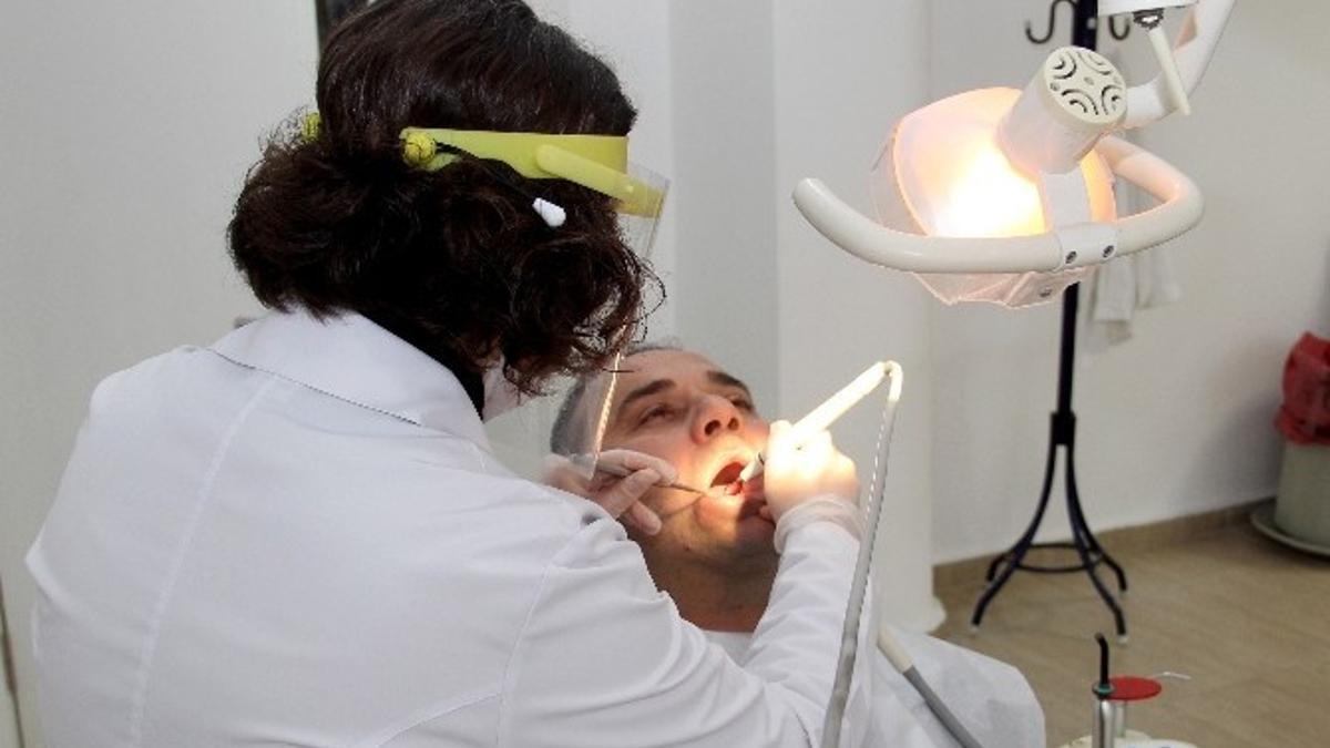 Beylikduzu Dis Hekimi Ucretsiz Rontgen Ve Muayene