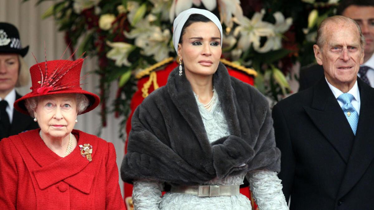 Влиятельная леди 84. Моза бинт Насер Аль Миснед. Королева Катара шейха Моза.