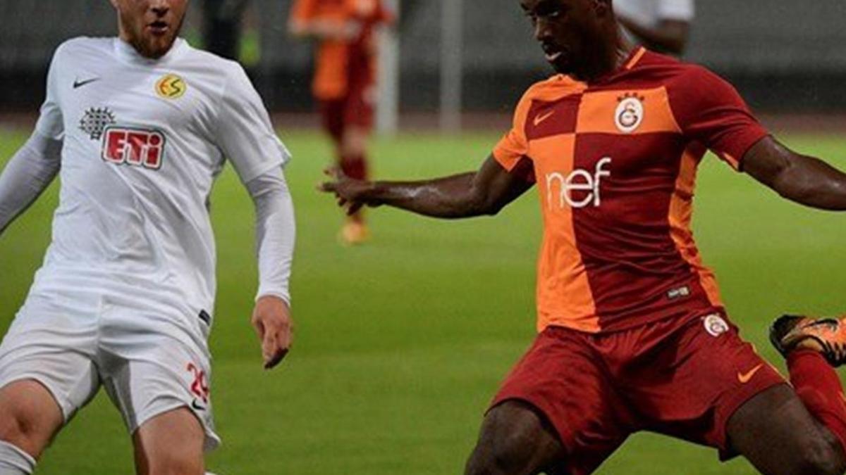 Galatasaray Yeni Transferleriyle Kazandı - Futbol Haberleri