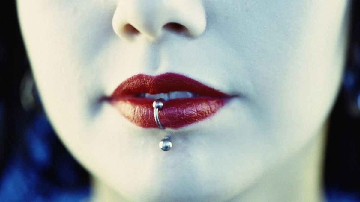 burna hizma piercing takmak tehlikeli mi