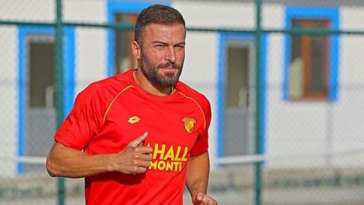 Göztepe'de sol bek Berkan Emir formayı kaptı! - Son Dakika Spor ...