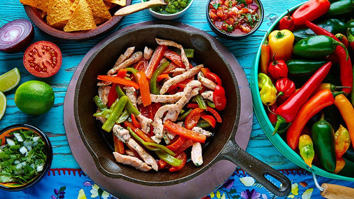 Tavuk Fajita Nasil Yapilir Evde Tavuk Fajita Yapimi Icin Kolay Tarifi Tavuk Fajita Nasil Yapilir Evde Tavuk Fajita Yapimi Icin Kolay Tarifi