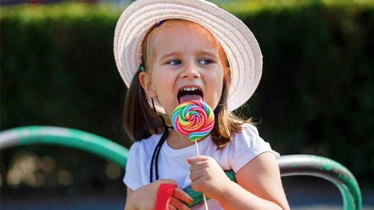 Çocuklarda şeker tüketimini önlemenin 8 püf noktası