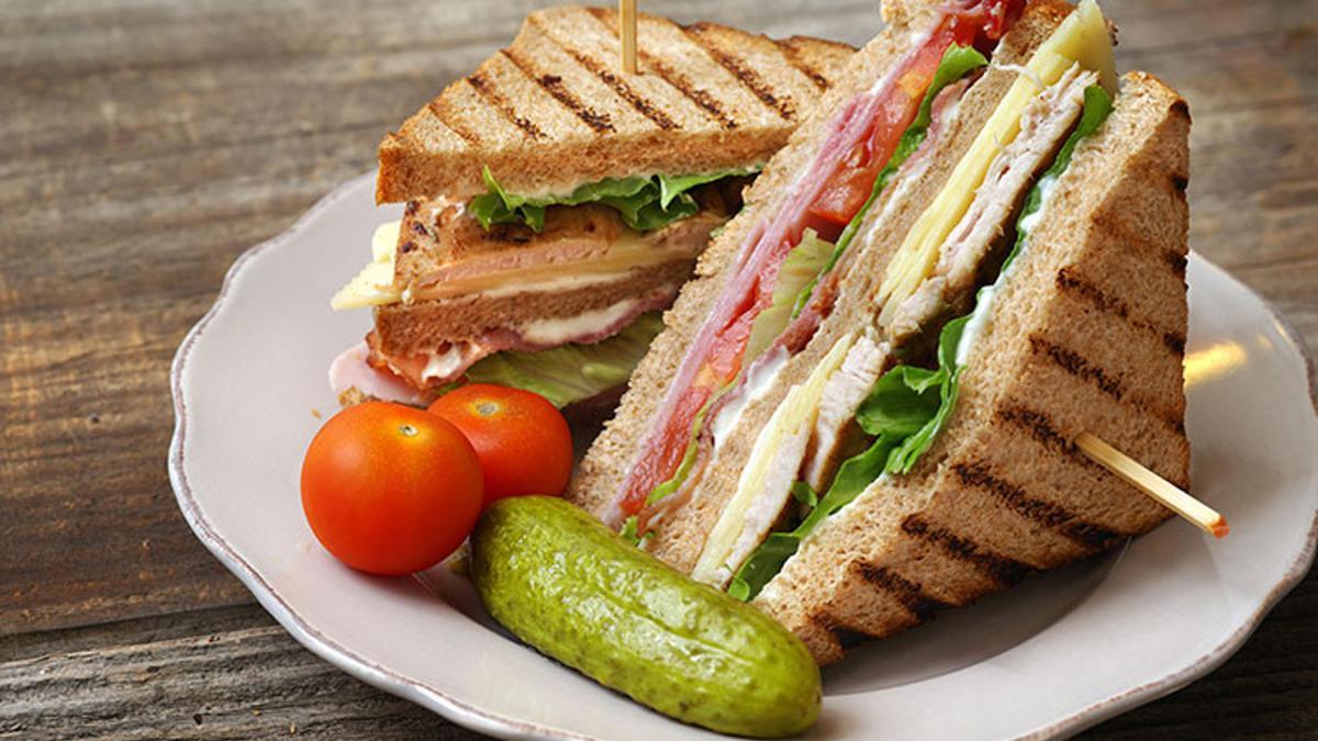 Club Sandwich Kul p Sandvi Nas l Yap l r Evde Club Sandwich Kul p 