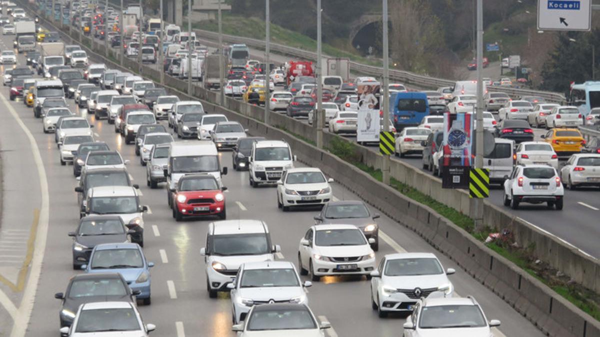 Son Dakika Haberler Istanbul Da Orman Yangini Hurriyet Haber Ofisi