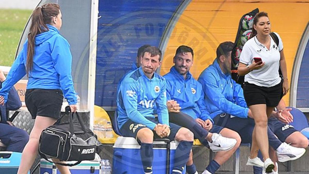 Hürriyet: Fenerbahçe'nin Csikszereda ile karşılaştığı maçta dikkat çeken görüntü