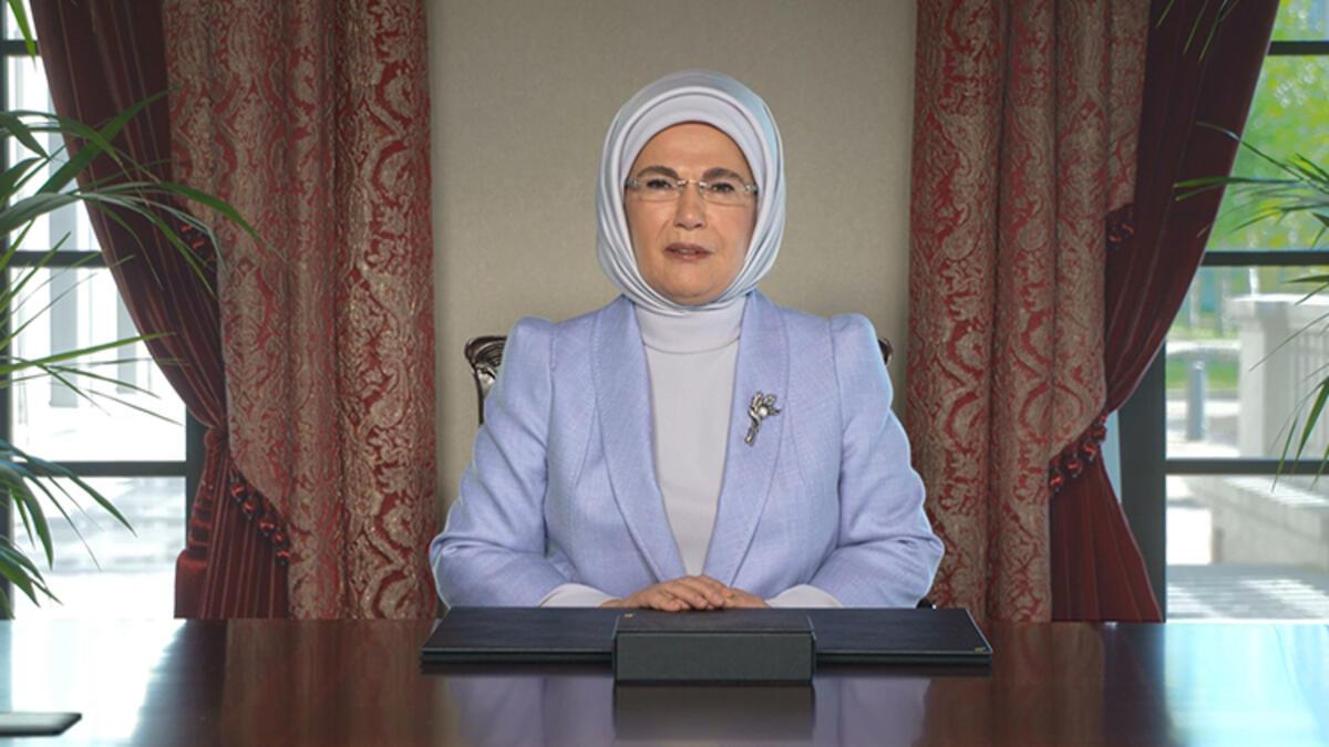 Η Emine Erdoğan παρευρέθηκε στη σύνοδο κορυφής Zero Waste 2021 με ένα μήνυμα βίντεο